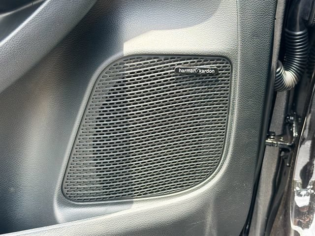 New 2027 Chrysler Pacifica Limited FWD image 18