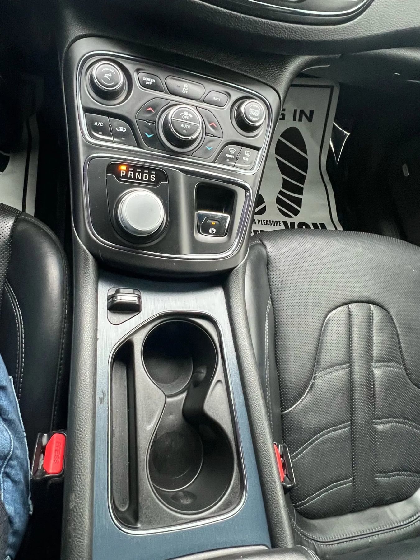 Used 2015 Chrysler 200 S w/ Navigation & Sound Group I image 15