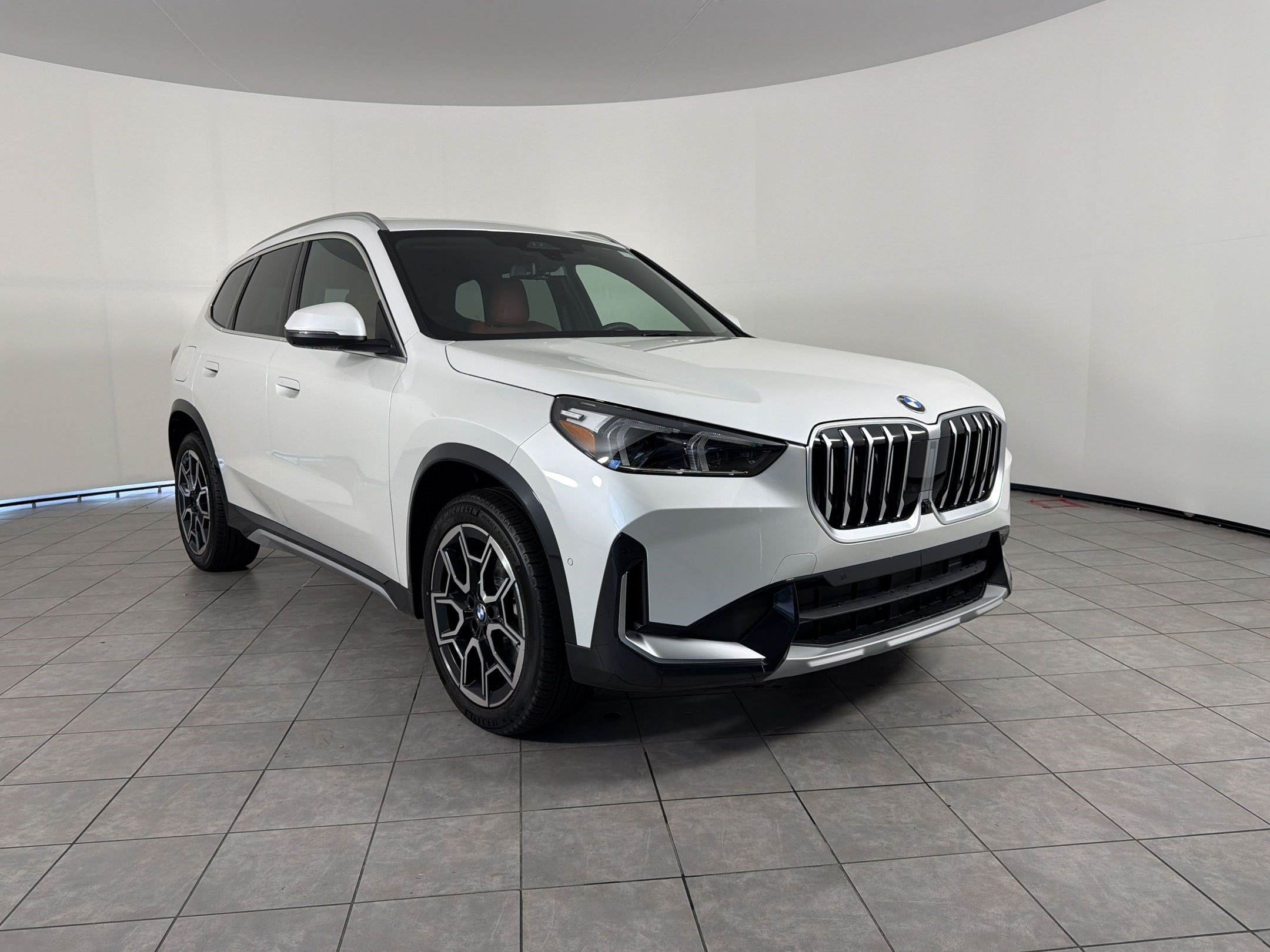 New 2026 BMW X1 xDrive28i w/ Technology Package AWD/4WD image 6