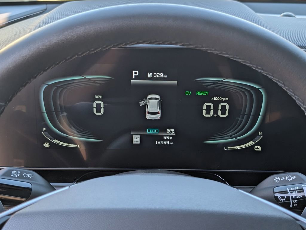 Certified 2023 Kia Niro EX image 22