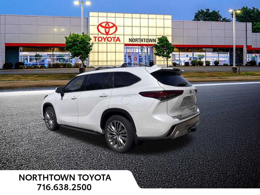 Used 2023 Toyota Highlander Platinum AWD/4WD image 10