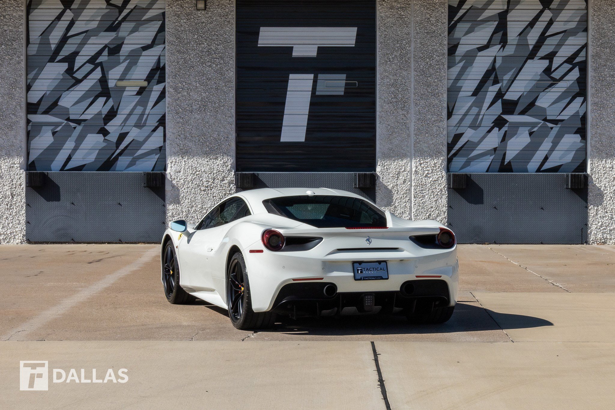 Used 2019 Ferrari 488 GTB image 11