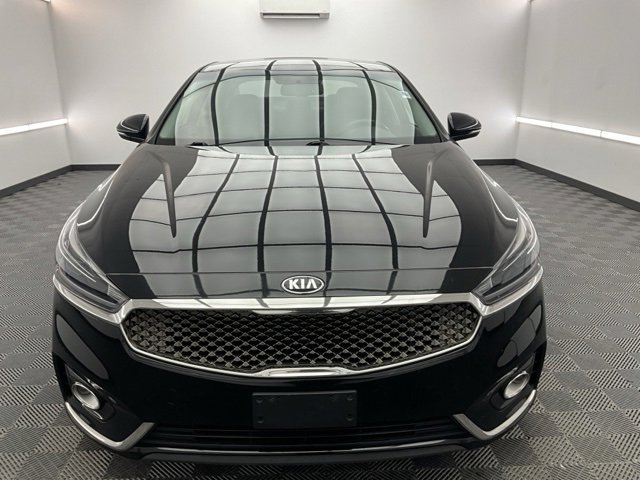 Used 2019 Kia Cadenza Premium image 2