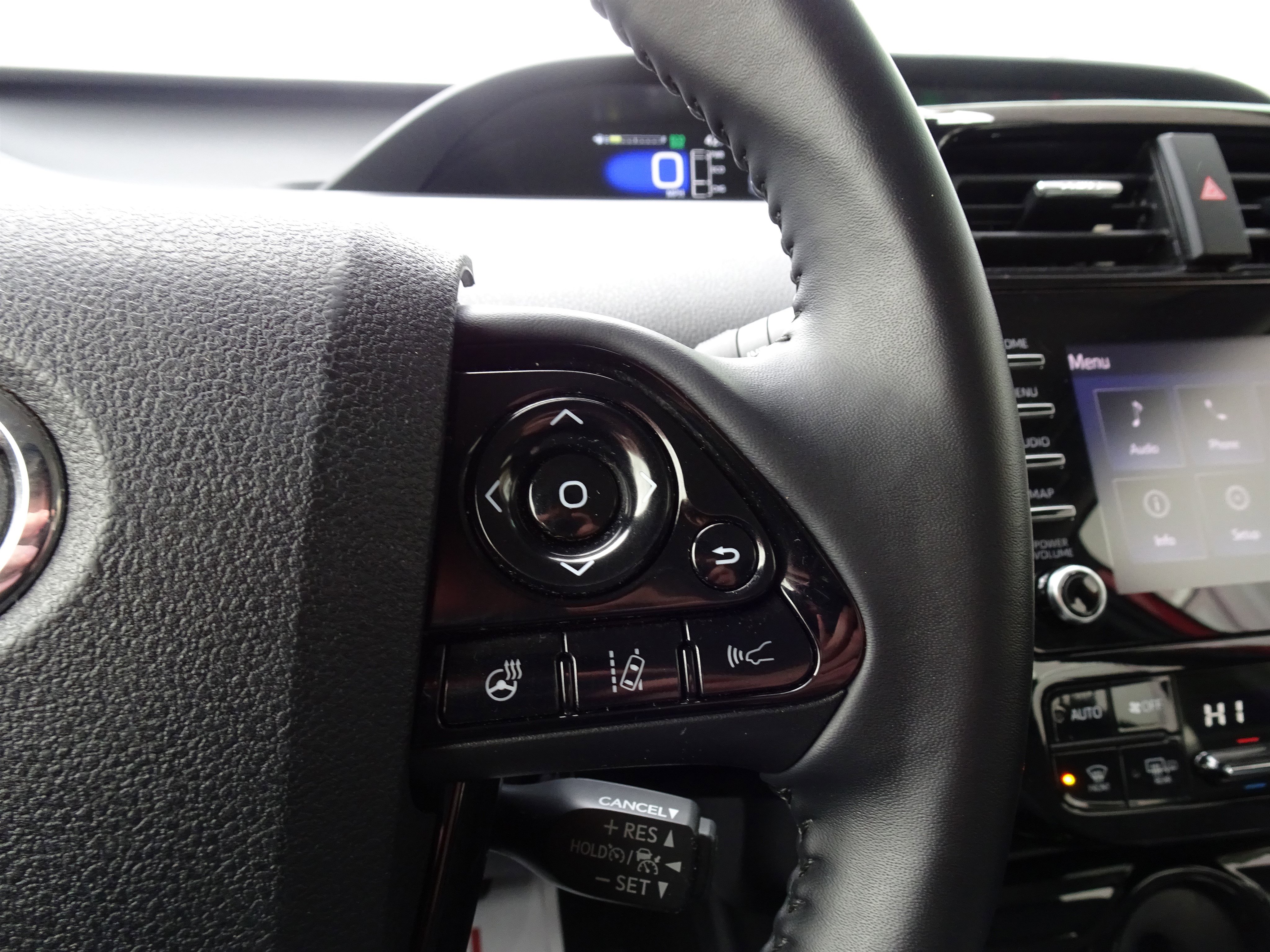 Used 2020 Toyota Prius AWD image 22