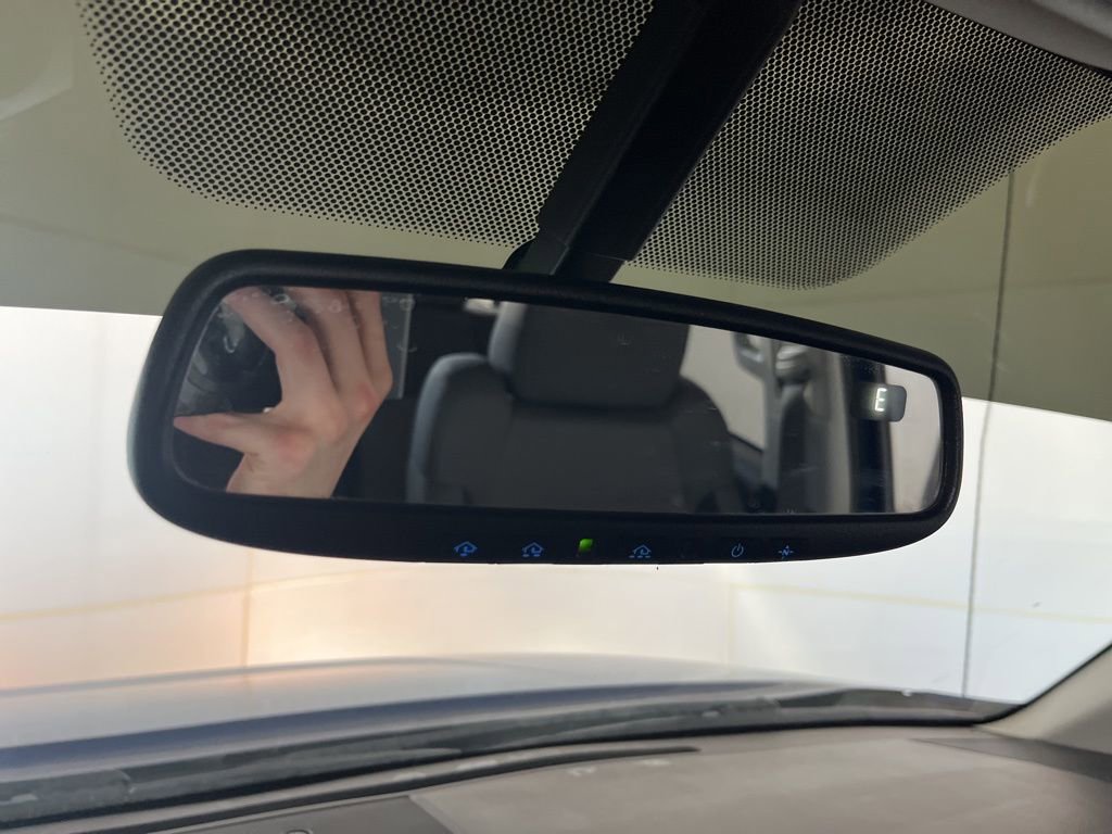 Used 2015 Toyota Tundra SR5 w/ SR5 Upgrade Package image 80