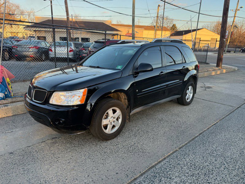 Used 2007 Pontiac Torrent AWD image 1