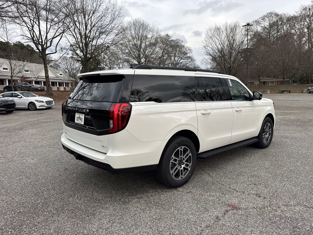 New 2026 Ford Expedition Max Active RWD image 7