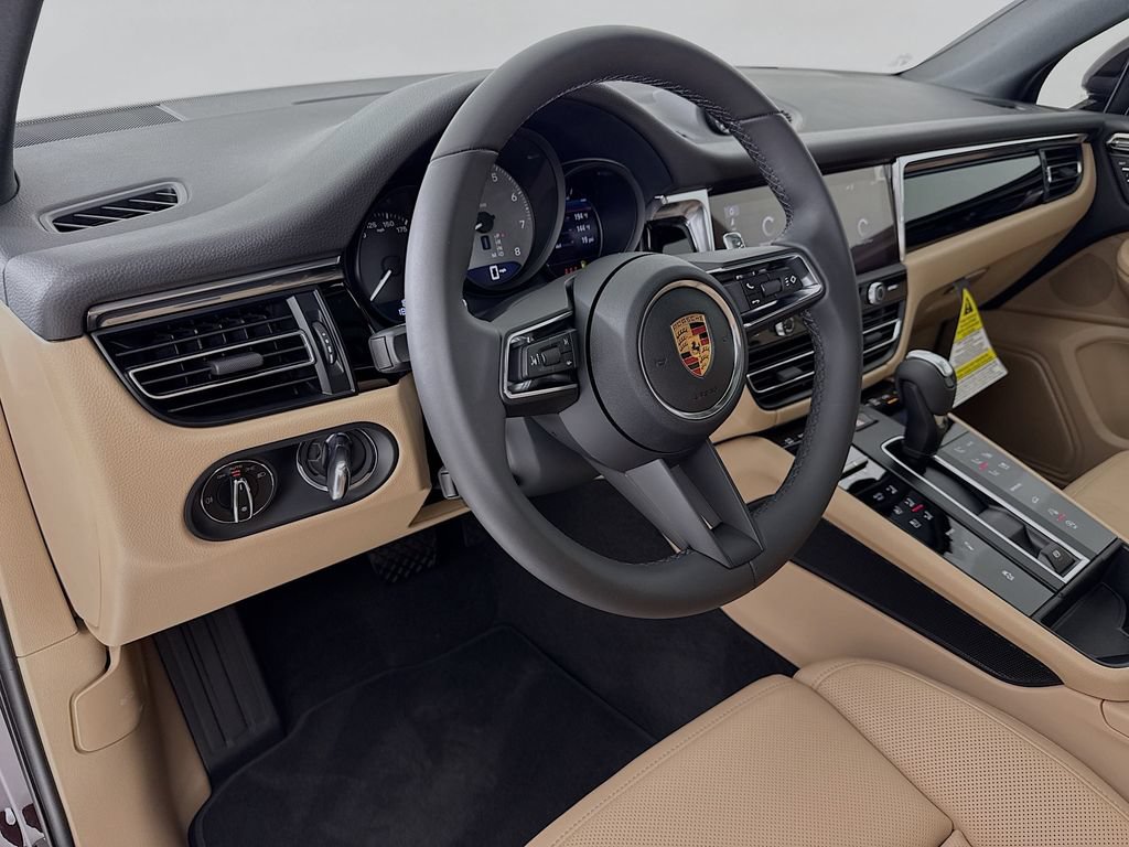 New 2026 Porsche Macan S AWD/4WD image 4