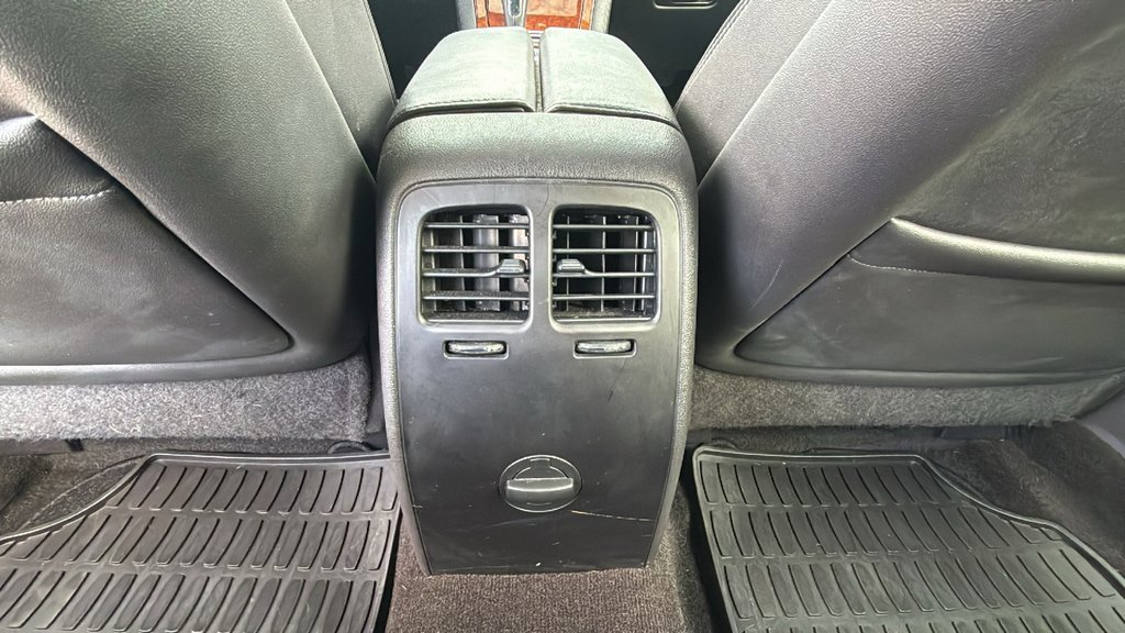 Used 2014 Lincoln MKS AWD w/ Equipment Group 101A image 16