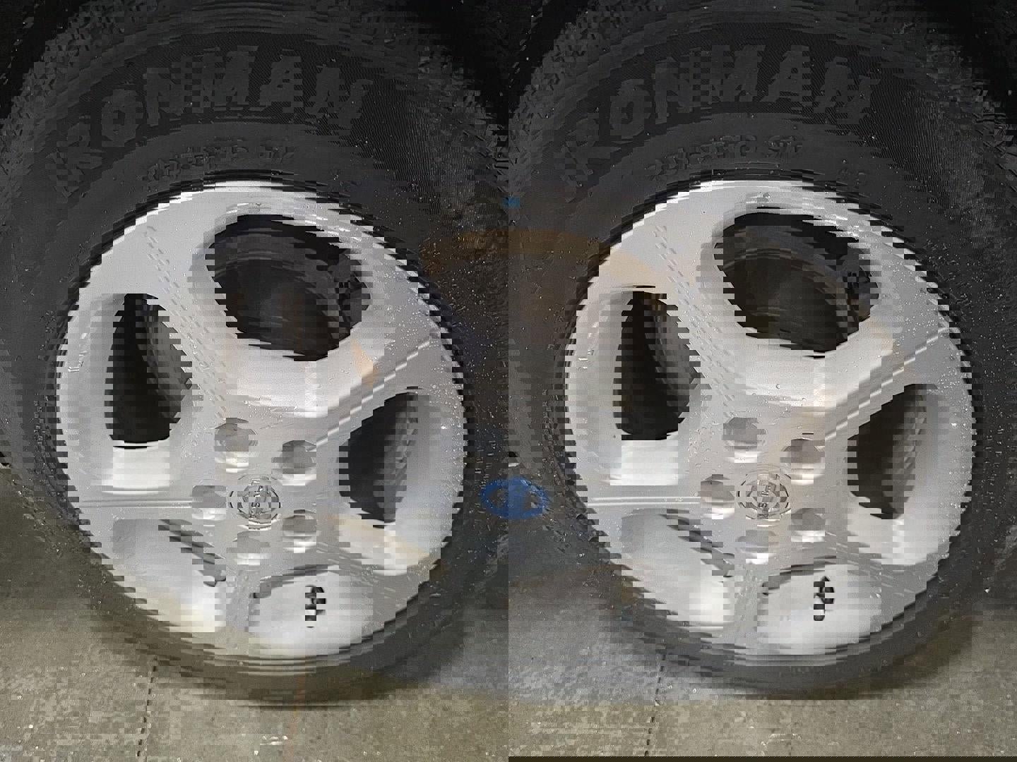 Used 2012 Nissan Leaf SL image 28