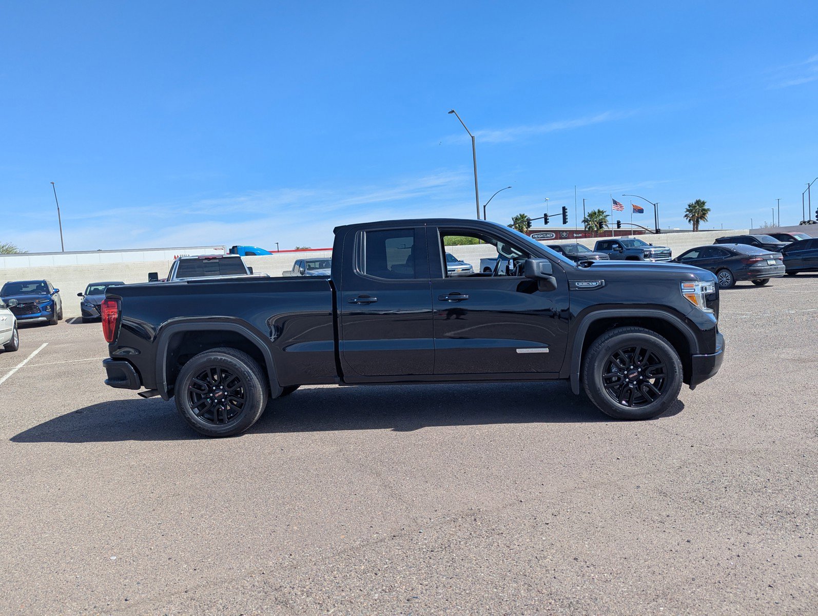 Used 2021 GMC Sierra 1500 Elevation image 5