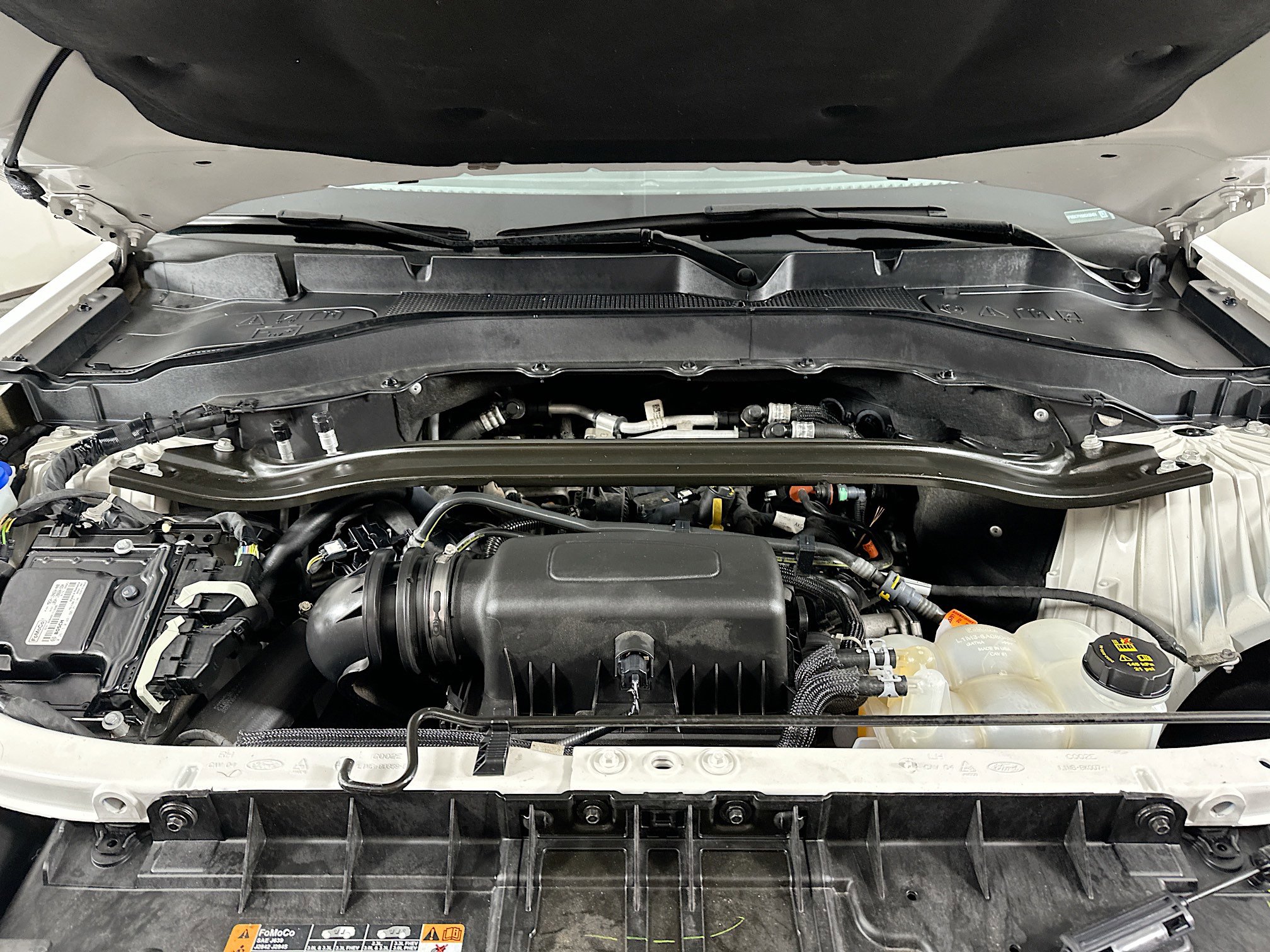 Used 2022 Ford Explorer Limited image 35