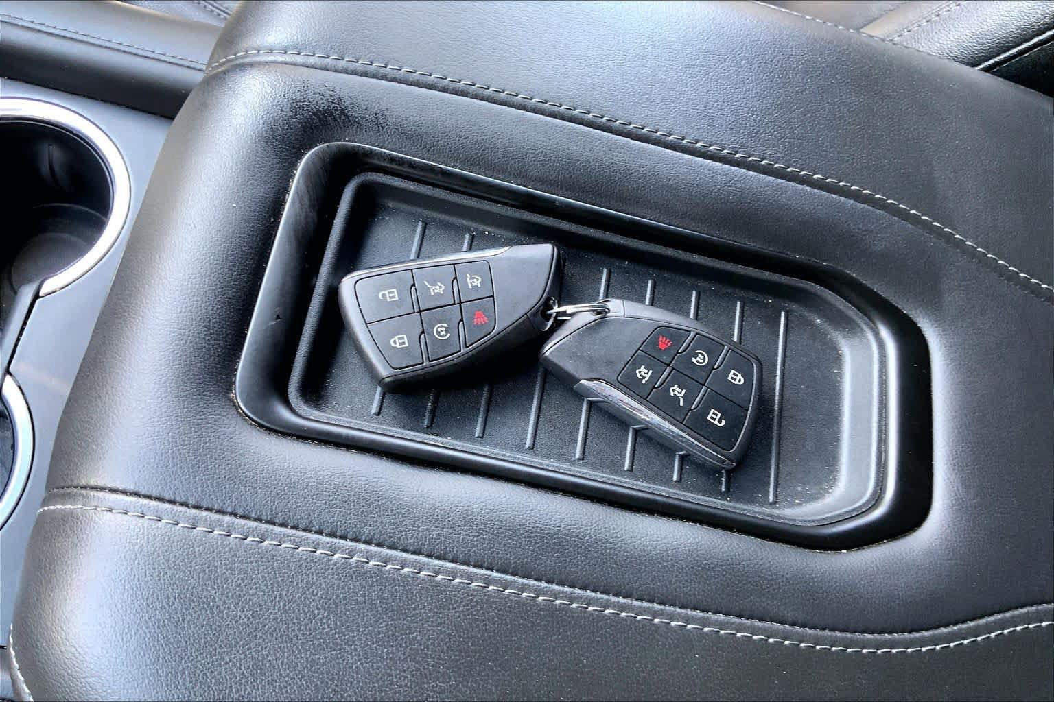 Used 2024 Chevrolet Tahoe Z71 AWD/4WD image 15