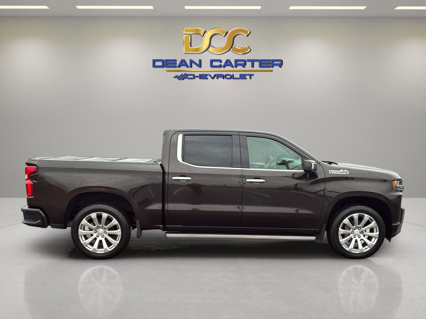 Used 2019 Chevrolet Silverado 1500 High Country w/ Trailer Camera Package image 14