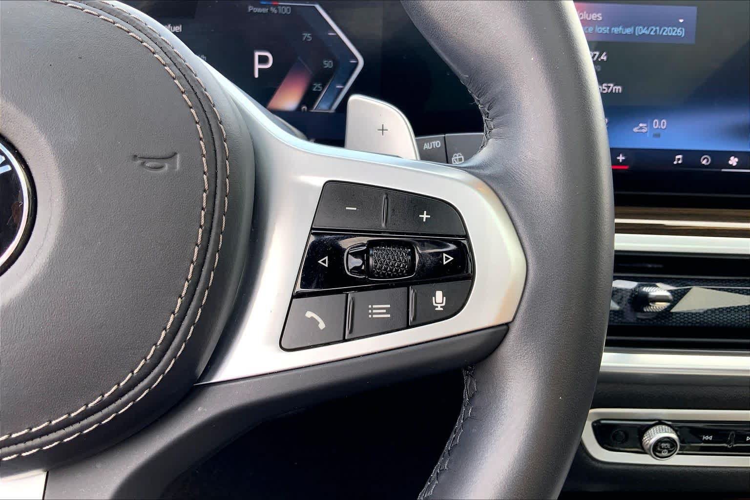 Used 2024 BMW X5 sDrive40i w/ M Sport Package RWD image 25