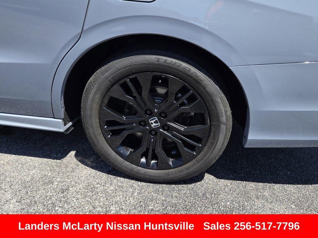 Used 2025 Honda Odyssey Sport-L image 12