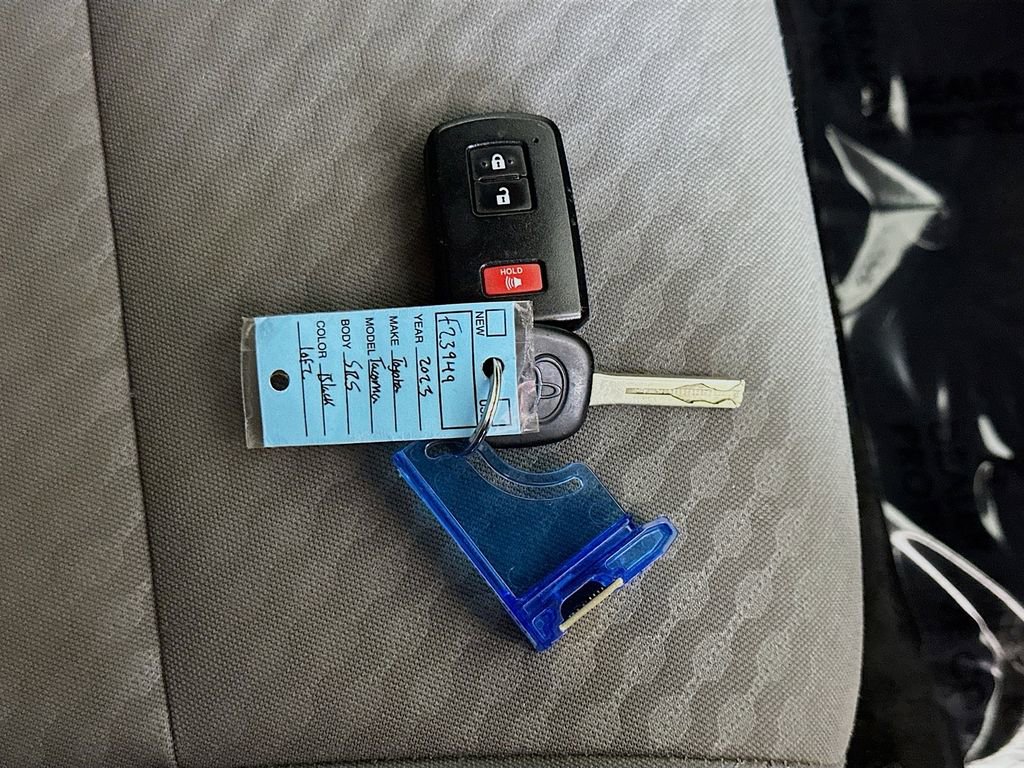 Used 2023 Toyota Tacoma SR5 image 33