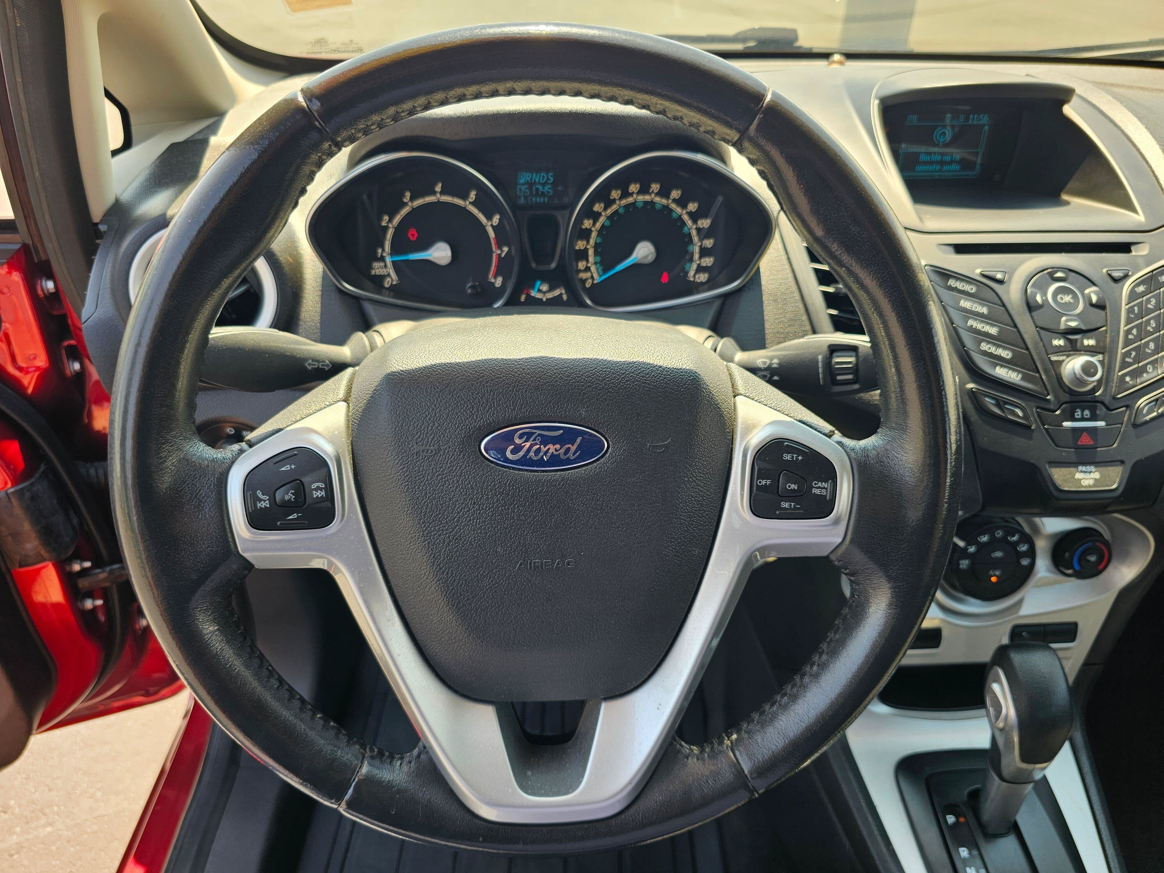 Used 2016 Ford Fiesta SE FWD image 22