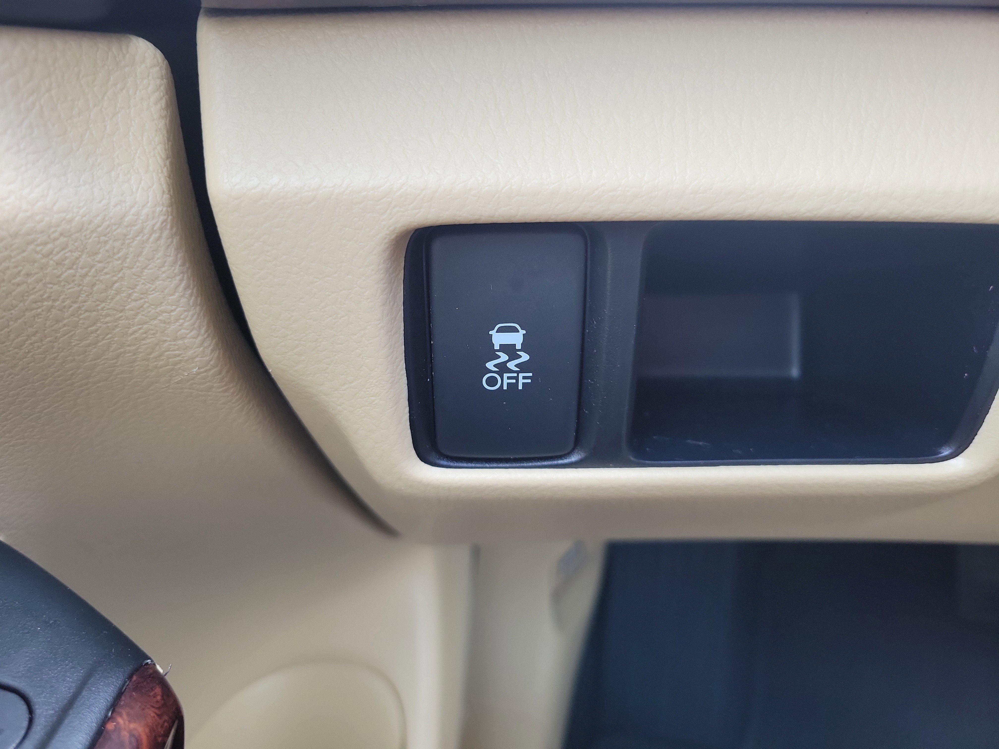 Used 2012 Honda Crosstour EX-L image 24