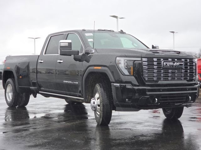 New 2026 GMC Sierra 3500 Denali Ultimate image 21