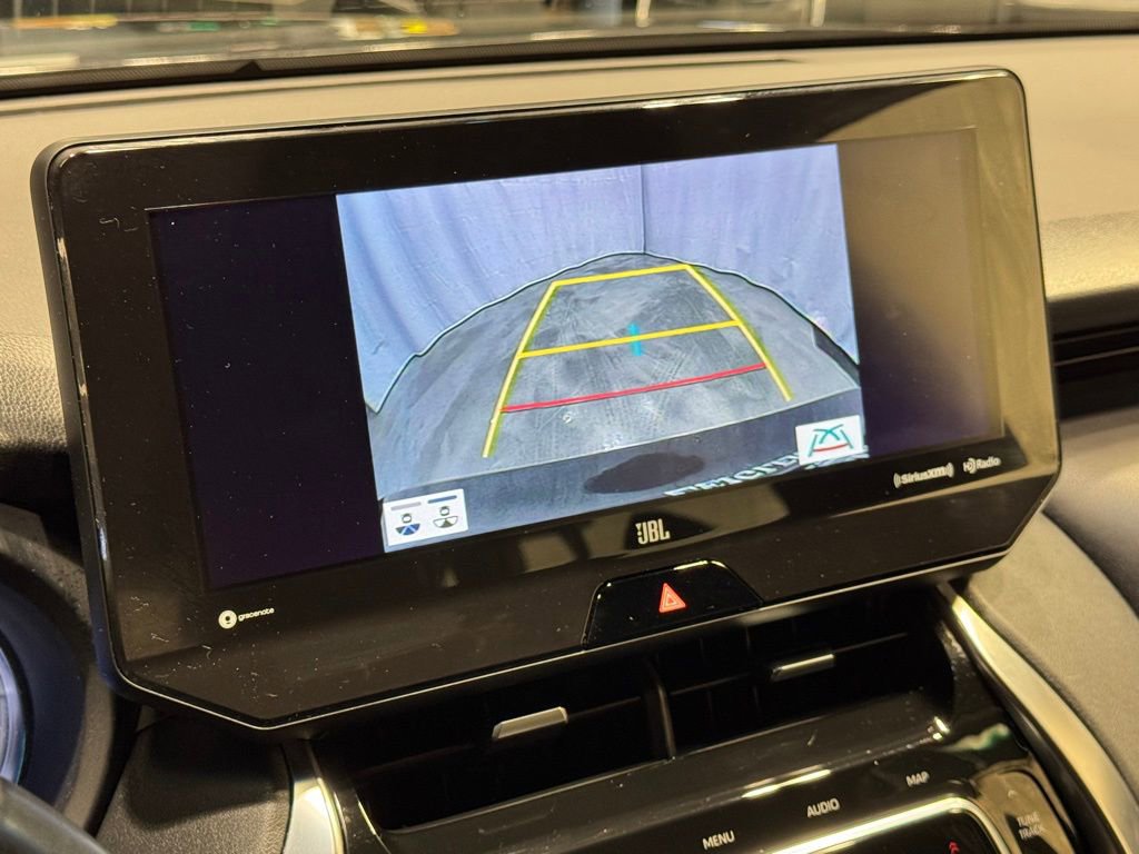 Used 2021 Toyota Venza XLE w/ Softex Package image 11