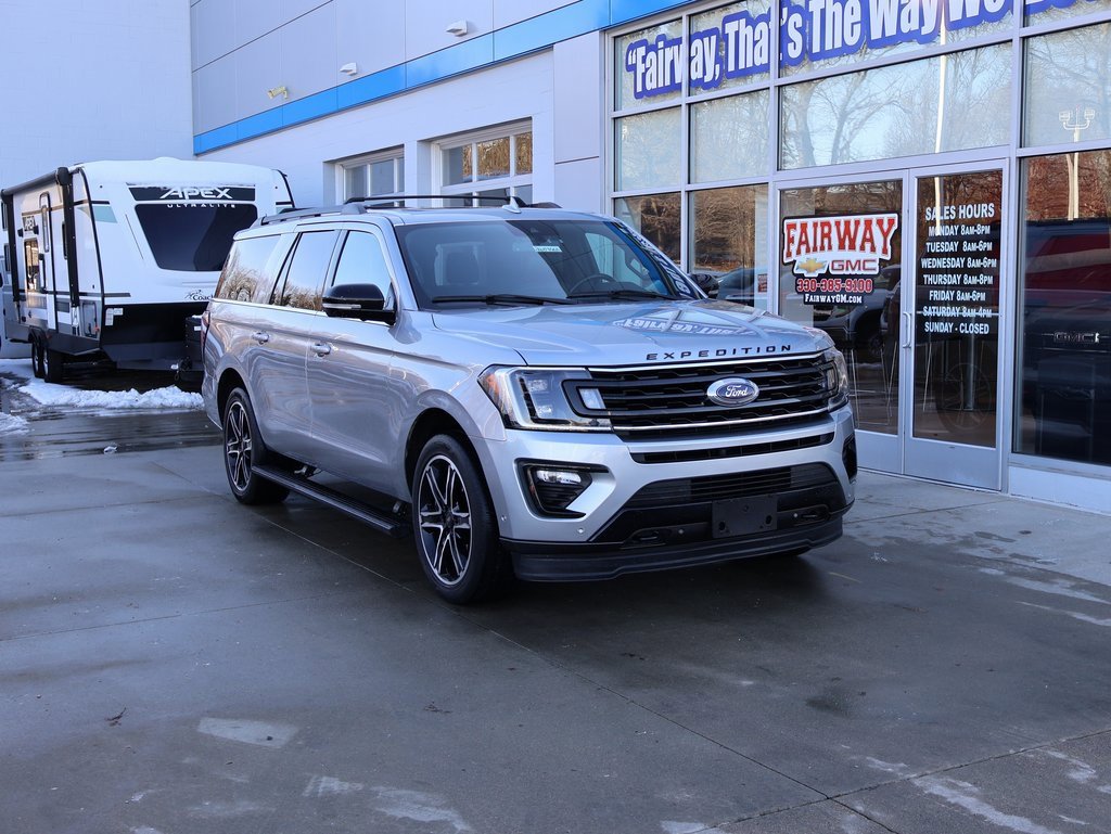 Used 2020 Ford Expedition Max Limited w/ Equipment Group 303A image 2