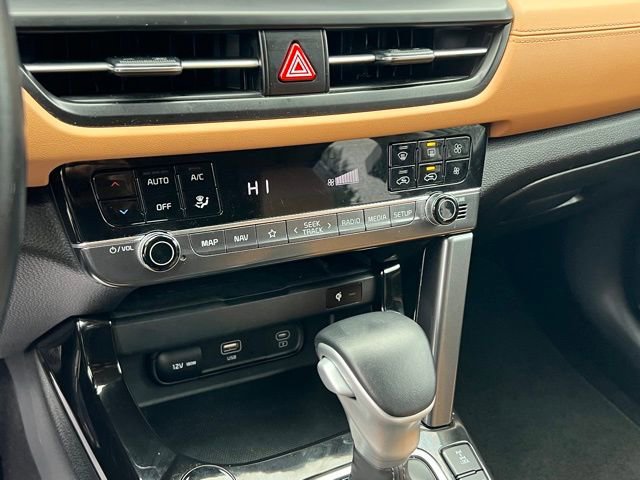 Certified 2024 Kia Seltos EX image 22