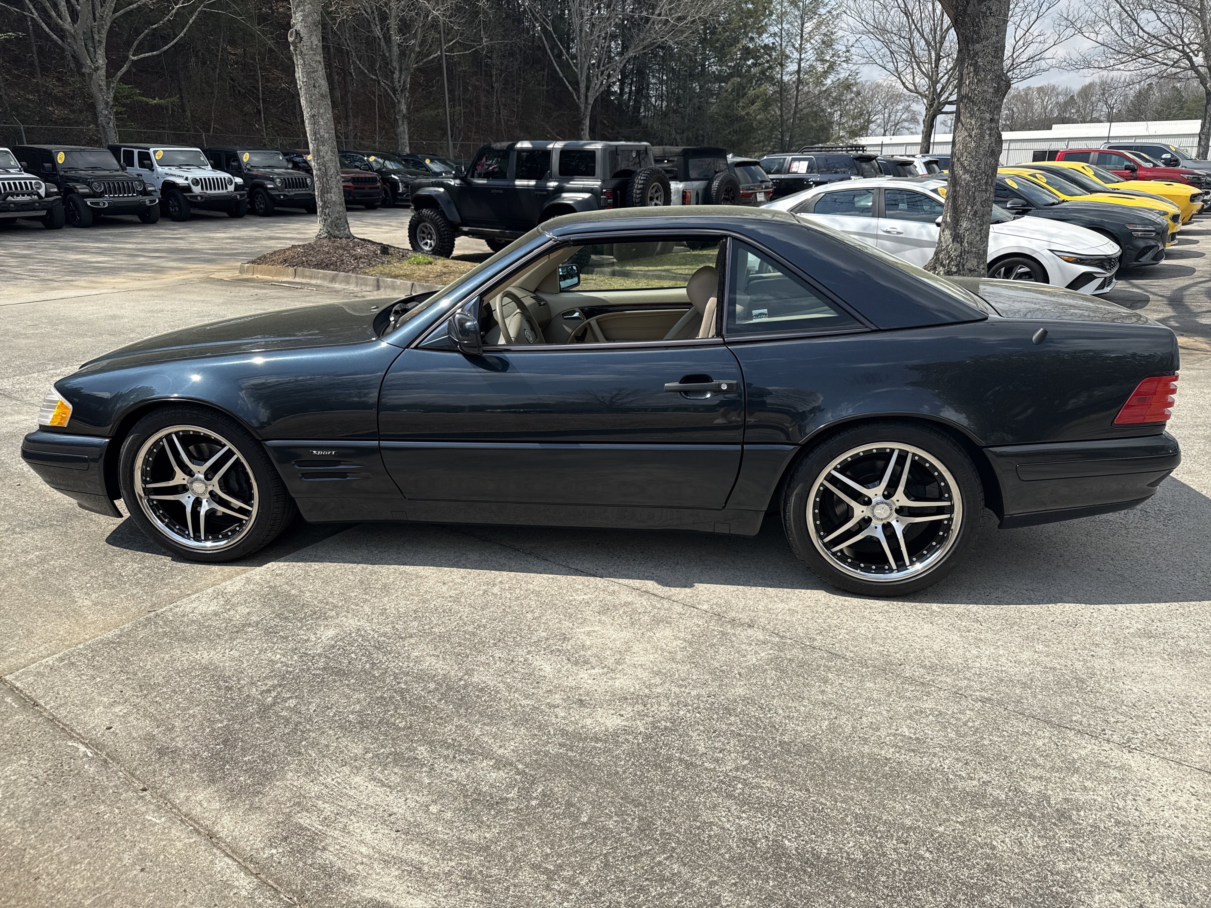 Used 1998 Mercedes-Benz SL 500 image 4