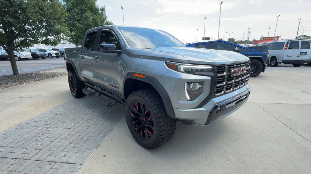 Used 2024 GMC Canyon AT4X AWD/4WD image 2