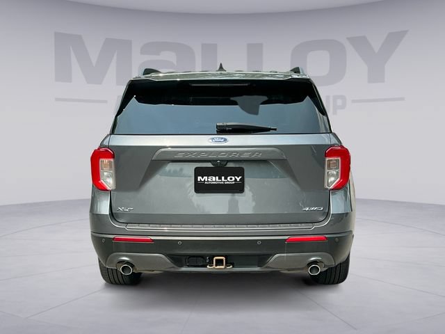 Used 2021 Ford Explorer XLT w/ Equipment Group 202A AWD/4WD image 4