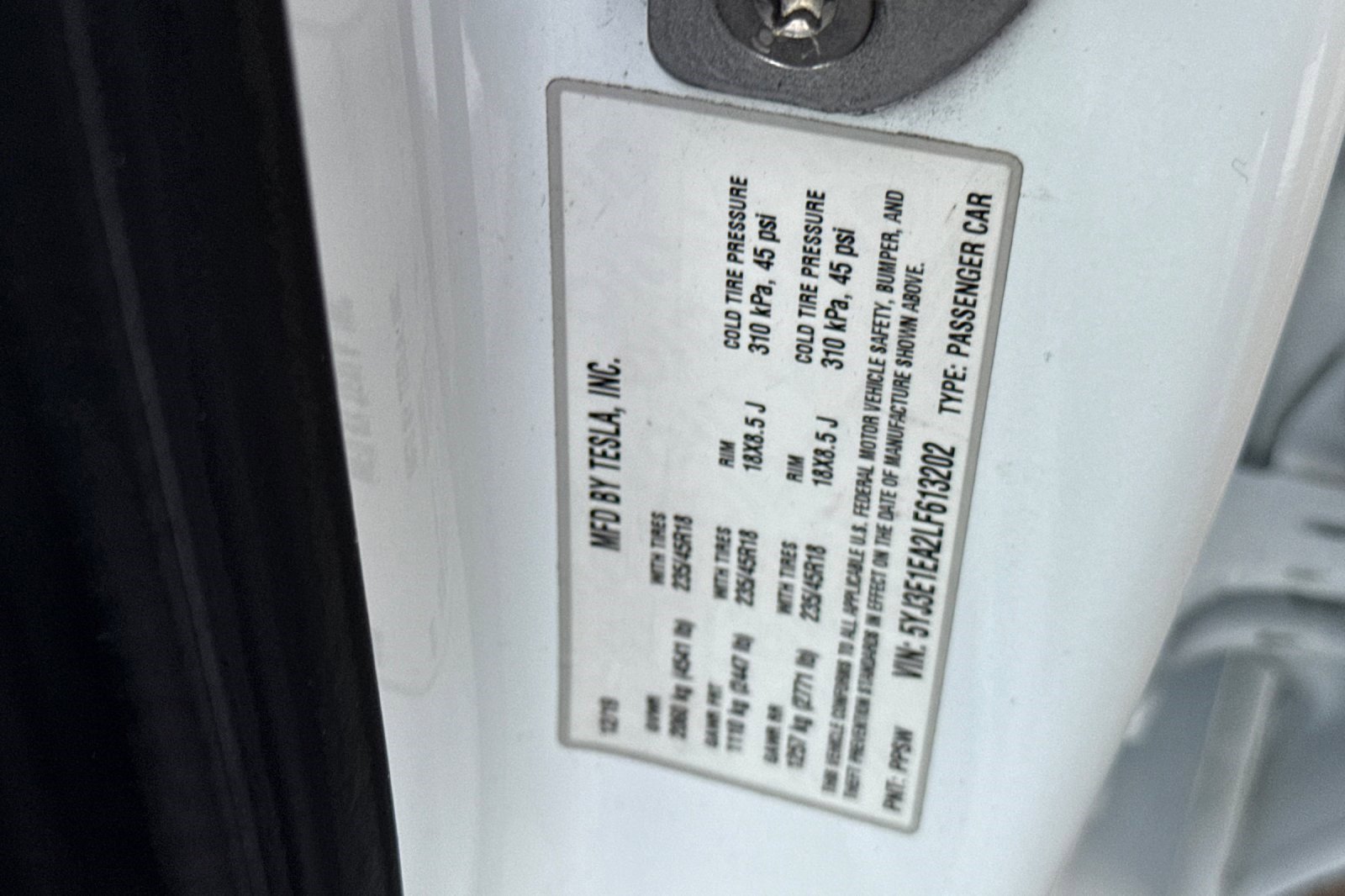 Used 2020 Tesla Model 3 Standard Range image 39