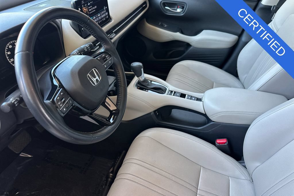 Used 2025 Honda HR-V EX-L image 10