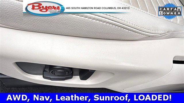 Used 2024 Land Rover Discovery S image 26