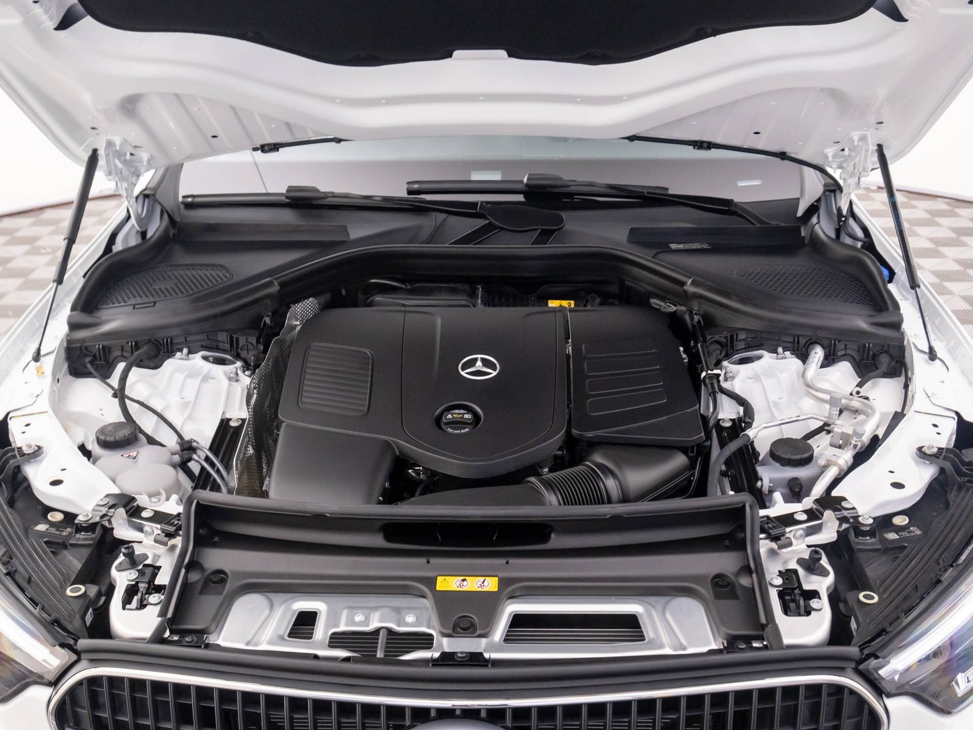 New 2026 Mercedes-Benz GLC 300 4MATIC image 24