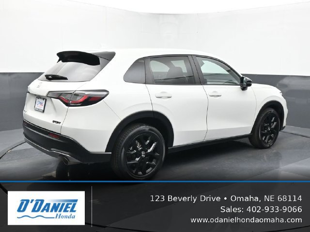 Used 2024 Honda HR-V Sport image 6