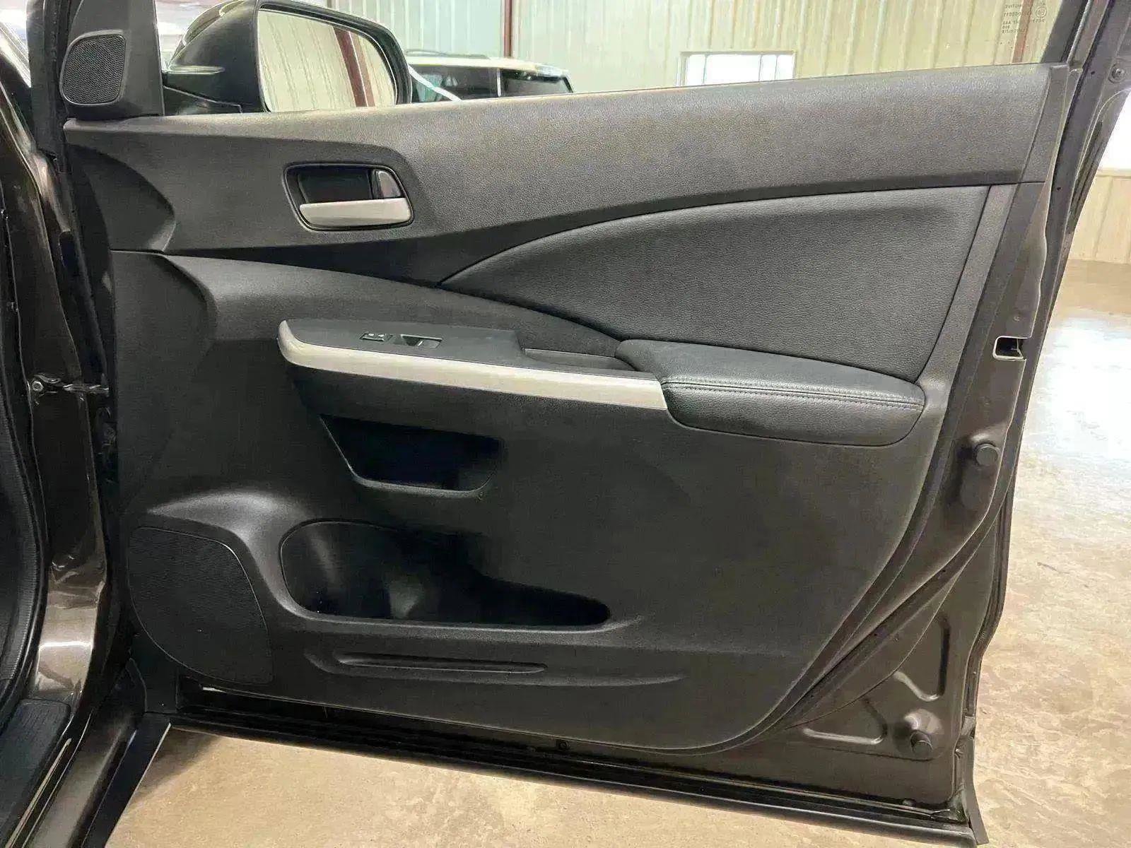 Used 2014 Honda CR-V EX-L image 26