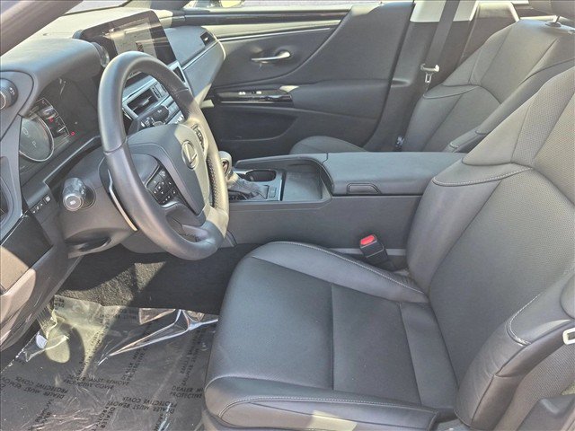 Used 2024 Lexus ES 350 w/ Accessory Package (Z2) FWD image 17