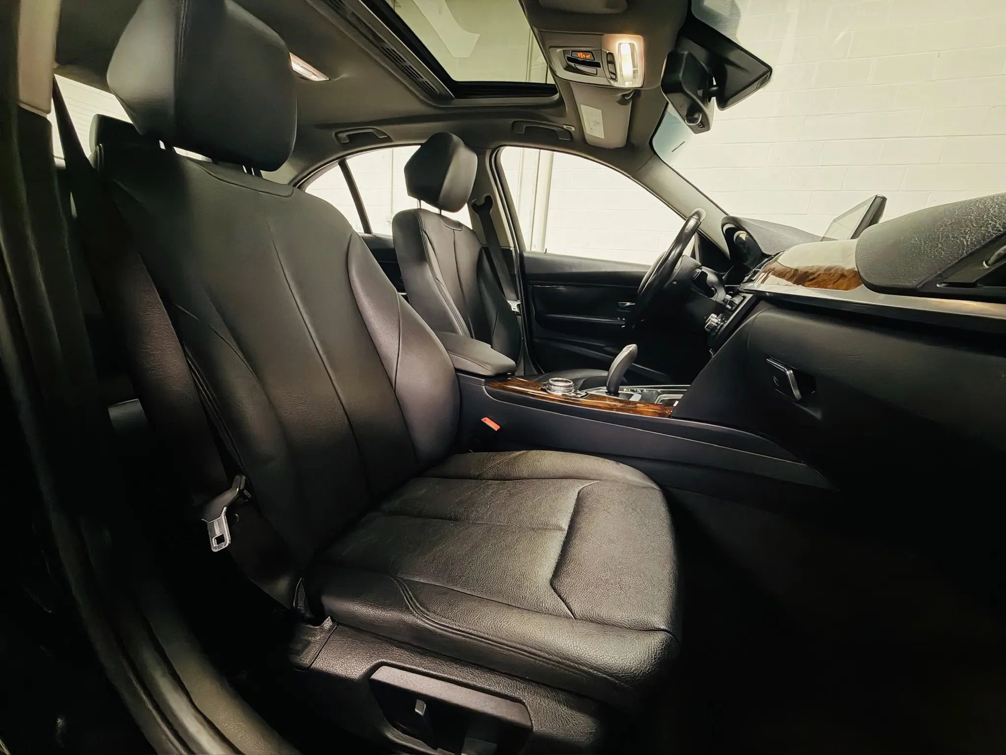 Used 2014 BMW 328i Sedan RWD image 15