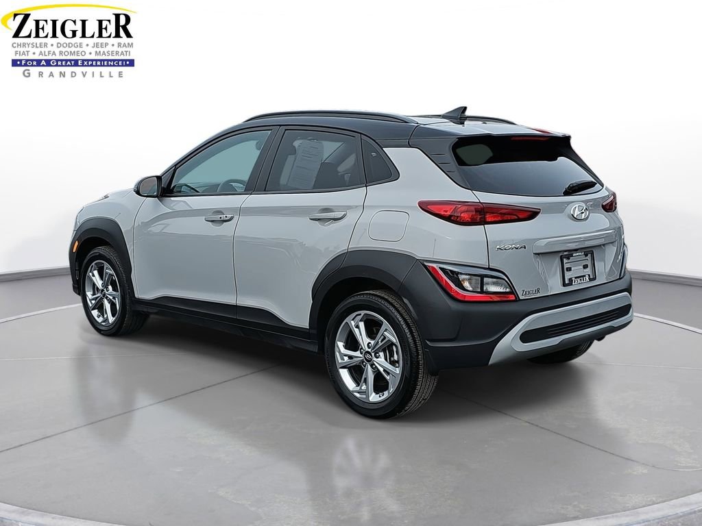Used 2023 Hyundai Kona SEL image 7