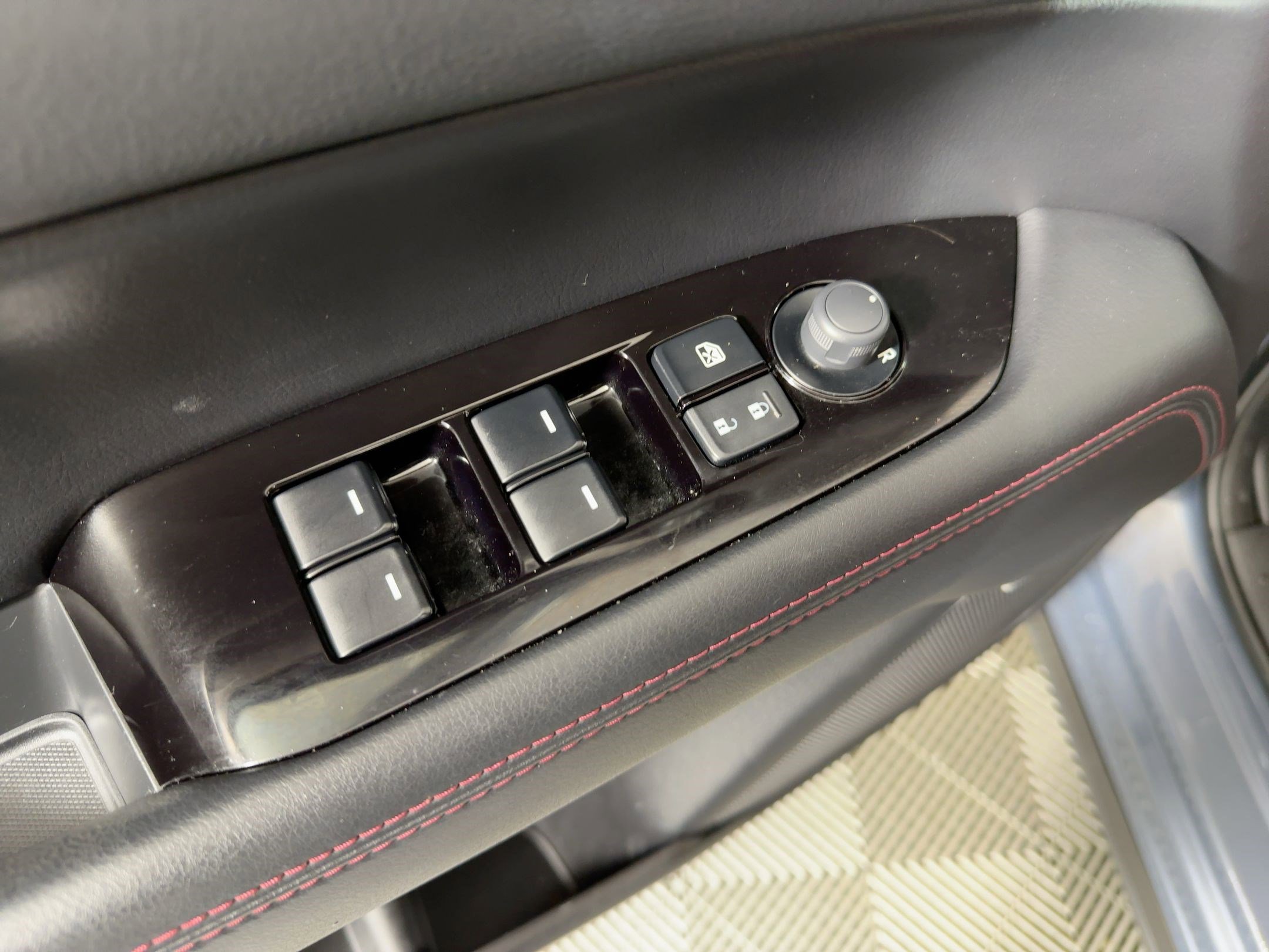 Used 2023 MAZDA CX-5 Carbon Edition image 21