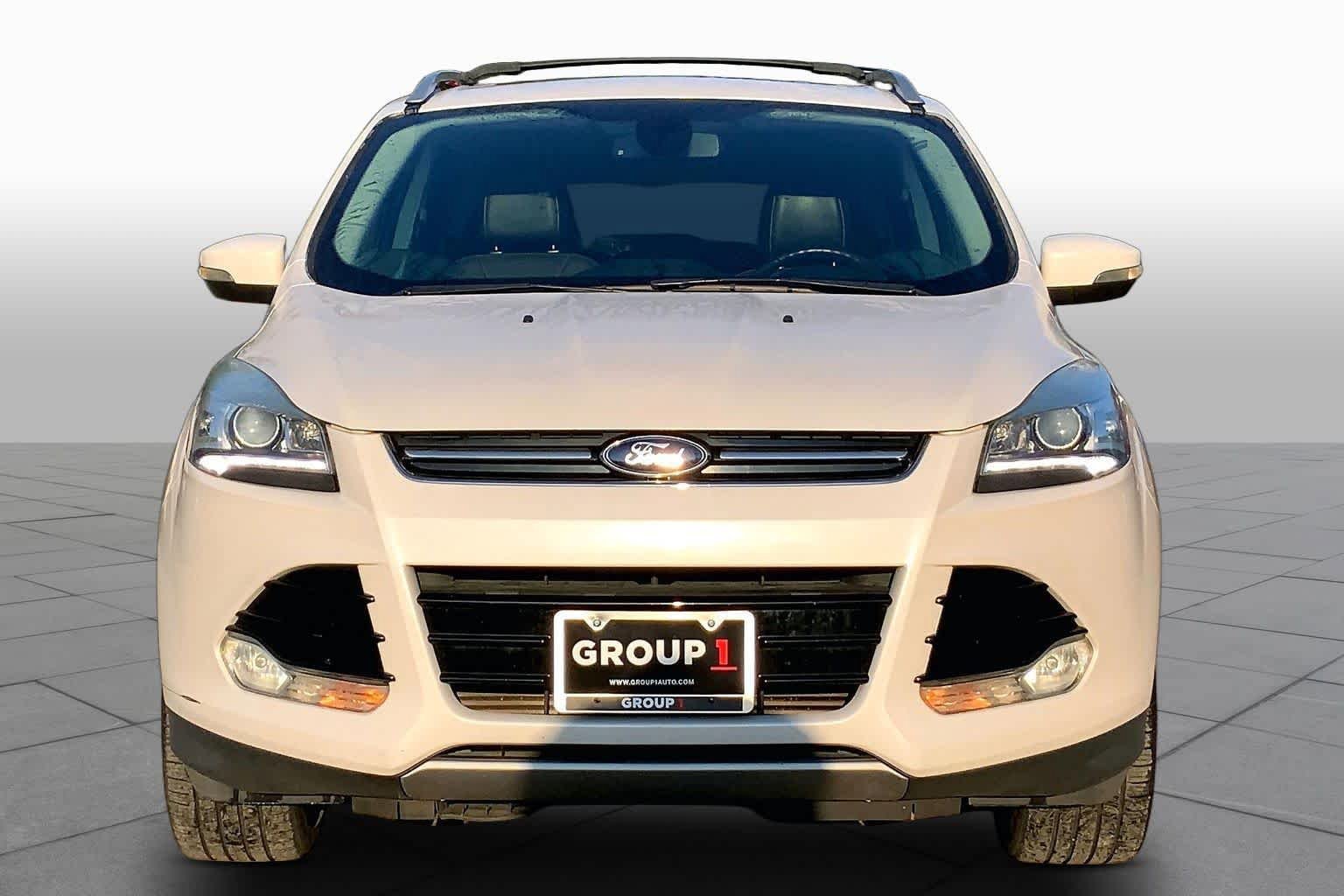 Used 2013 Ford Escape Titanium FWD image 4