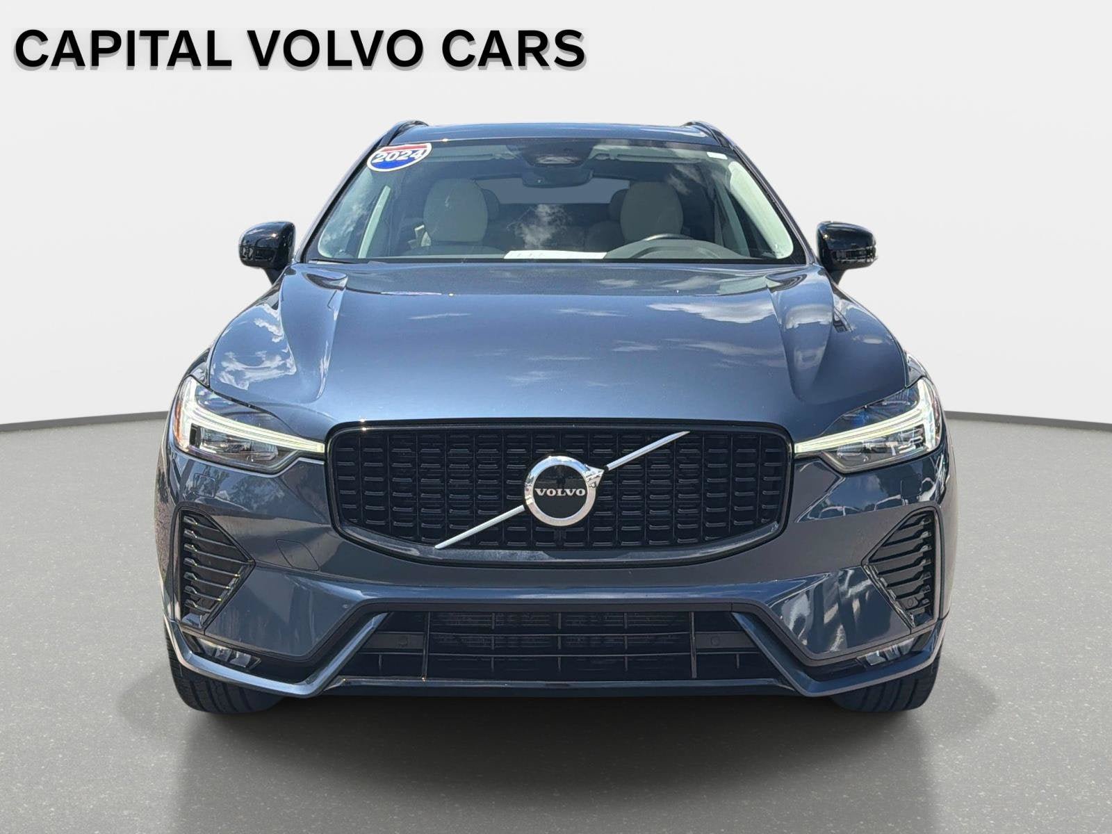 Certified 2024 Volvo XC60 B5 Core w/ Protection Package Premier AWD/4WD image 2