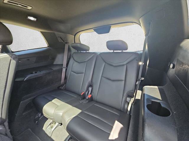 Used 2022 Cadillac XT6 Luxury FWD image 15