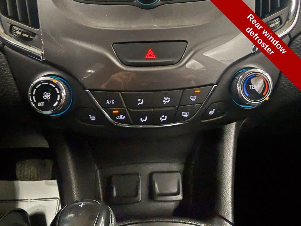 Used 2016 Chevrolet Cruze LT w/ Convenience Package image 26