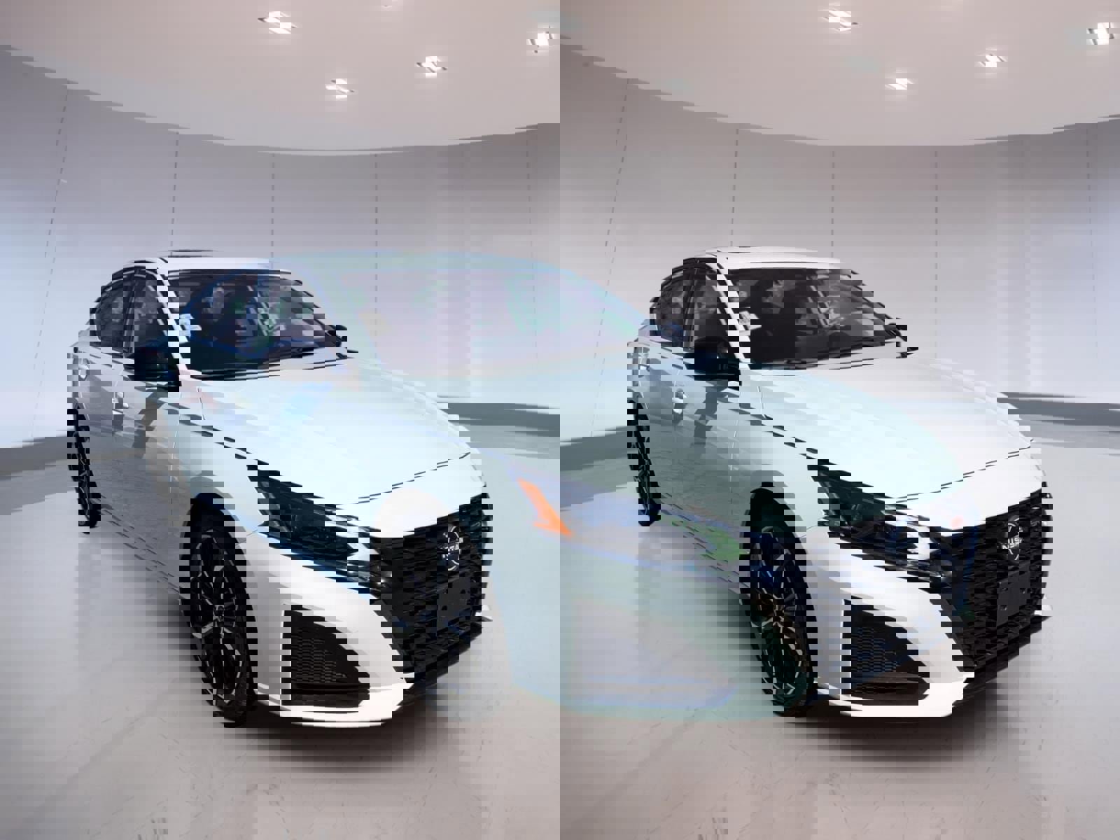 Used 2023 Nissan Altima 2.5 SR w/ SR Premium Package