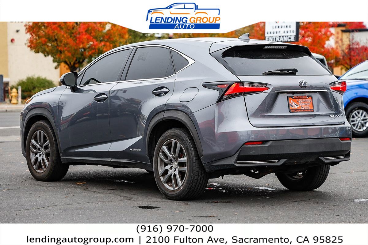 Used 2015 Lexus NX 300h FWD w/ Premium Package image 2