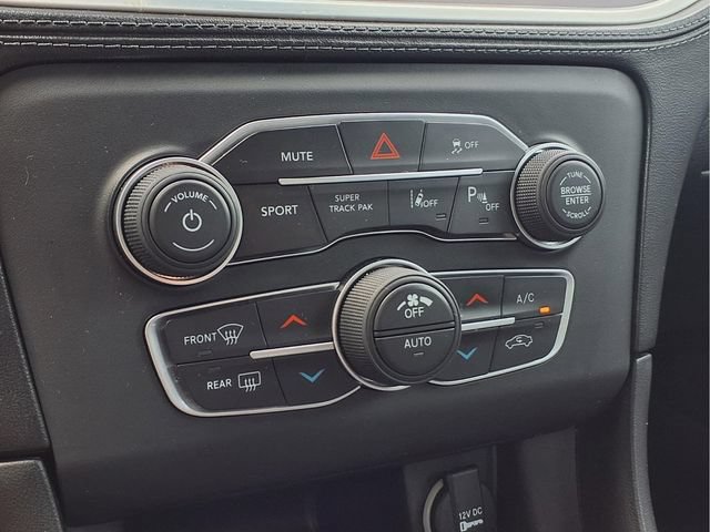 Used 2019 Dodge Charger R/T w/ Plus Group RWD image 9