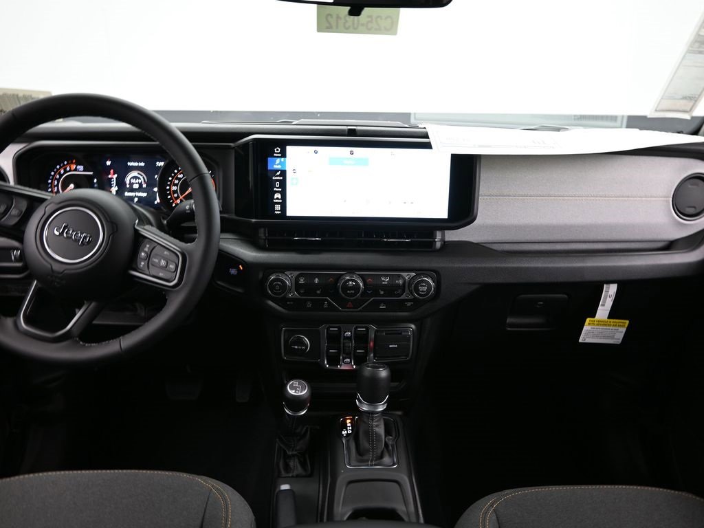 New 2025 Jeep Gladiator Sport image 15