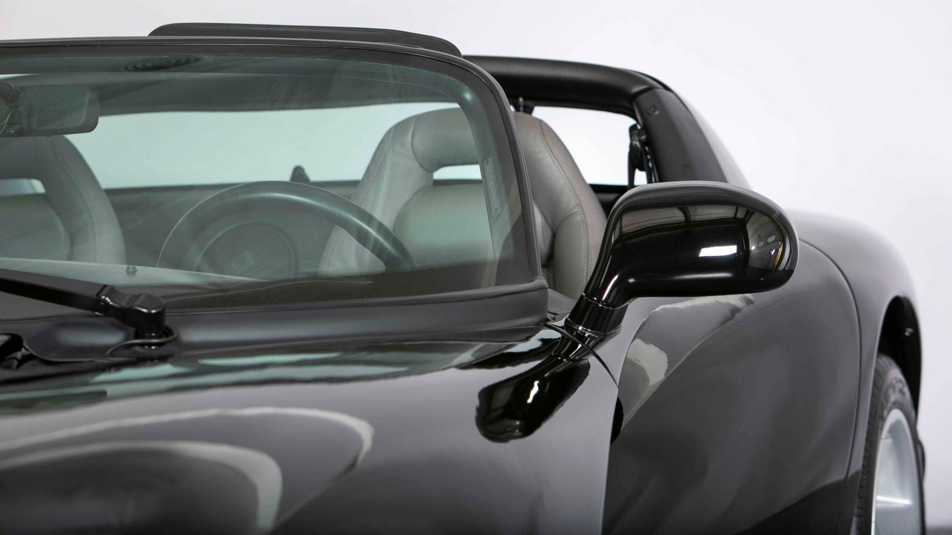 Used 1995 Dodge Viper RT/10 RWD image 16