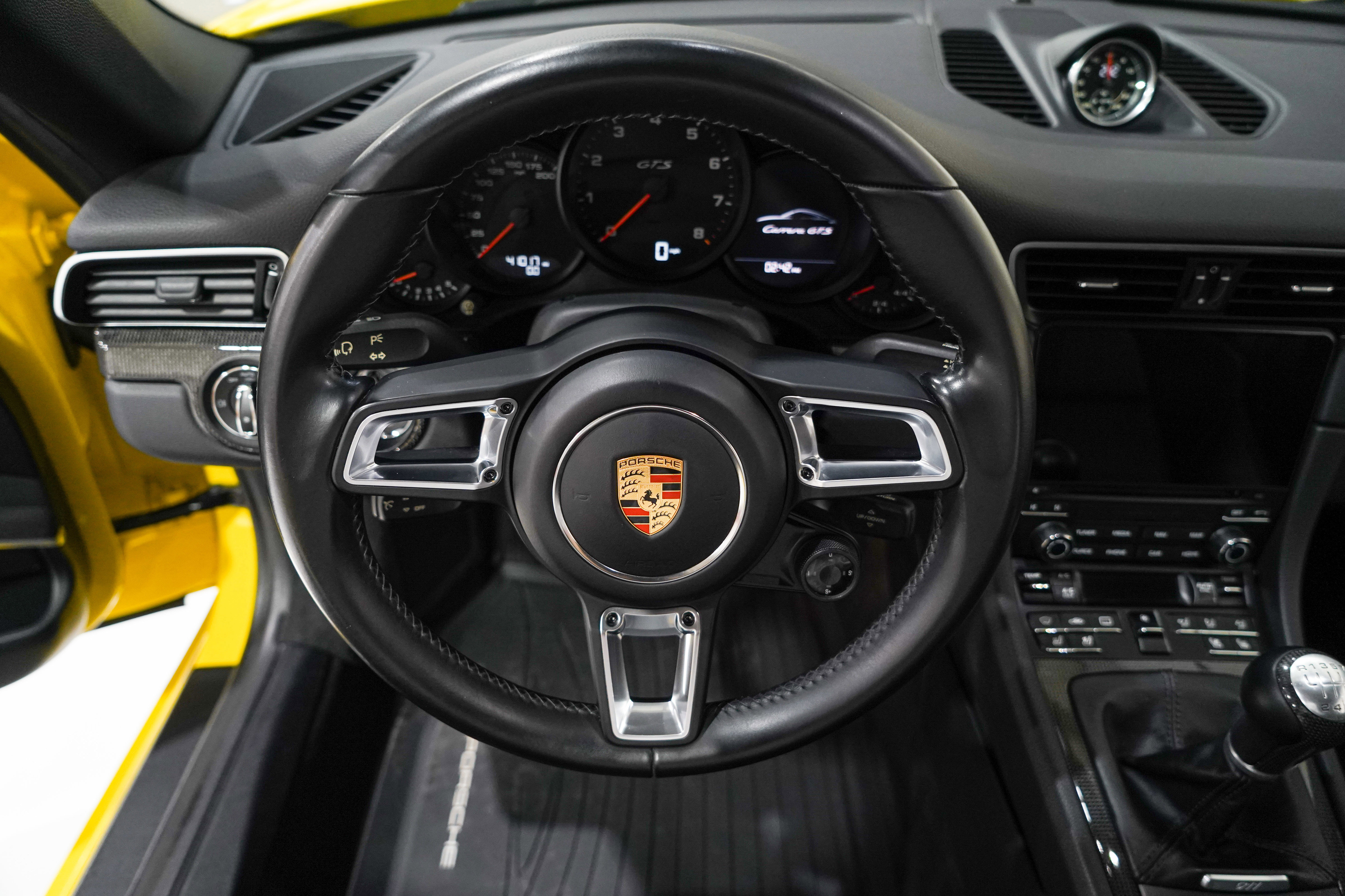 Used 2019 Porsche 911 Carrera GTS RWD image 10